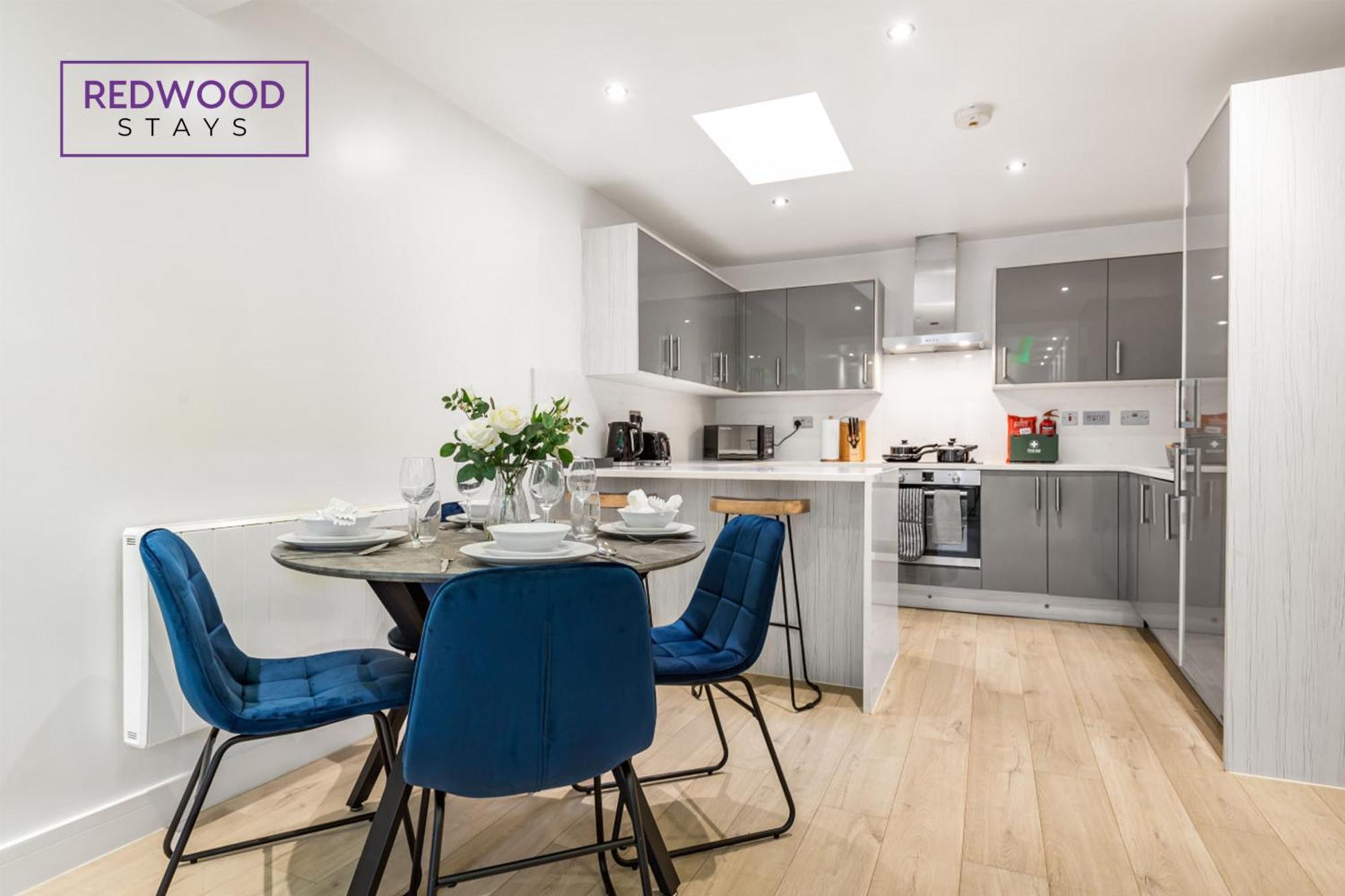 1 Bed 1 Bath Town Center Apartments For Corporates & Contractors, Wifi, Netflix And Parking On Selected Units By Redwood Stays Aldershot Ngoại thất bức ảnh