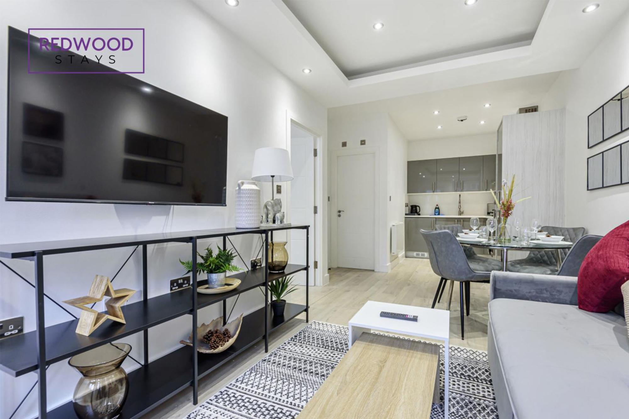 1 Bed 1 Bath Town Center Apartments For Corporates & Contractors, Wifi, Netflix And Parking On Selected Units By Redwood Stays Aldershot Ngoại thất bức ảnh